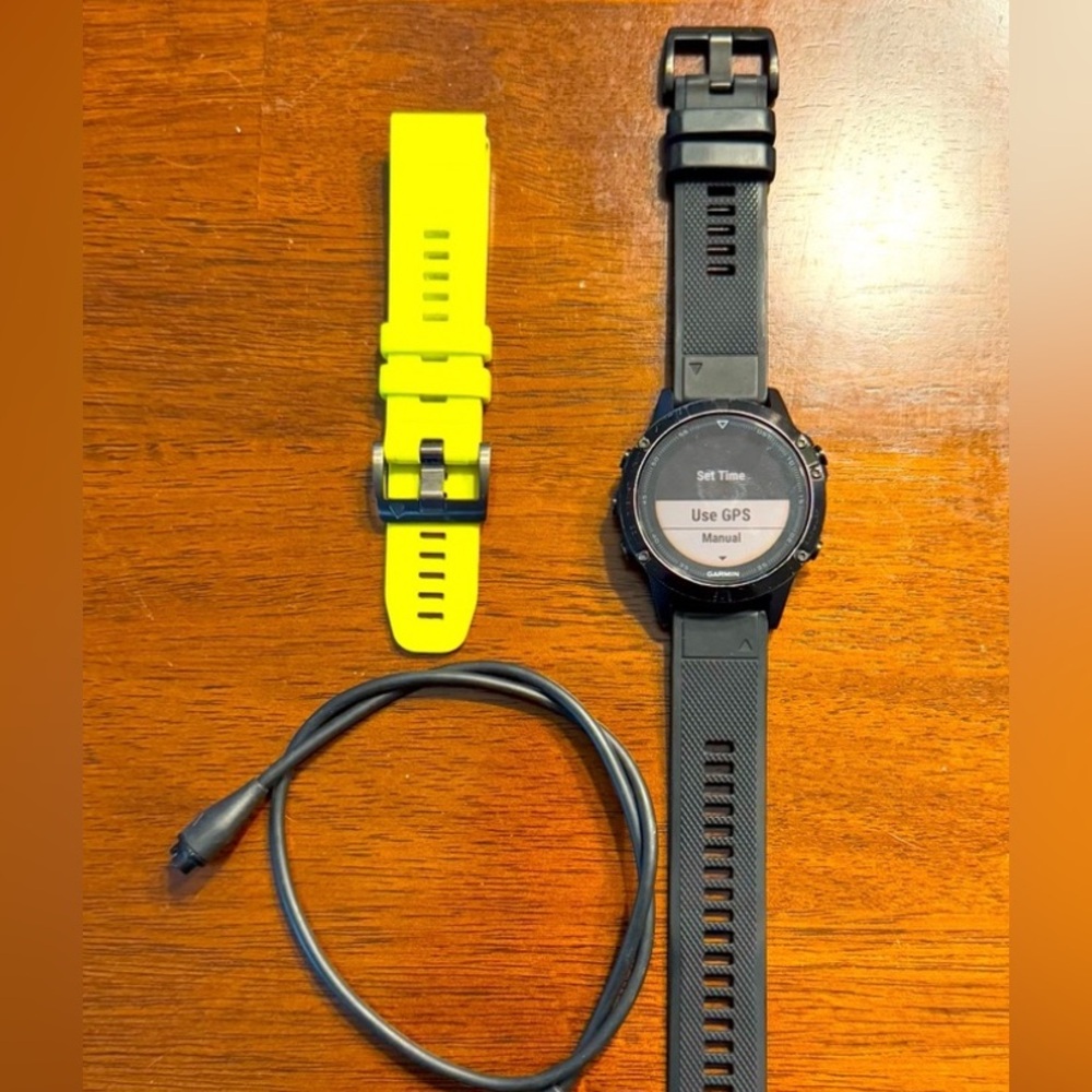 Garmin Fenix 5 Sapphire GPS Watch